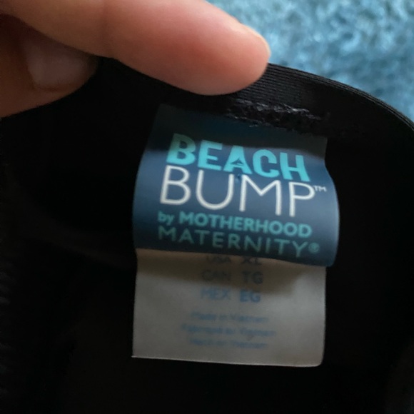 Motherhood Maternity Beach Bump One Piece Swimsuit - Picture 7 of 8